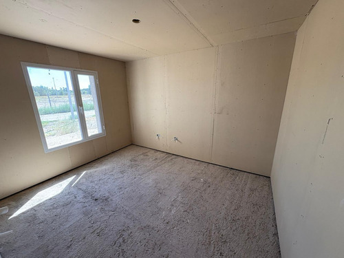 Venta De Casa En La Herradura, Plottier