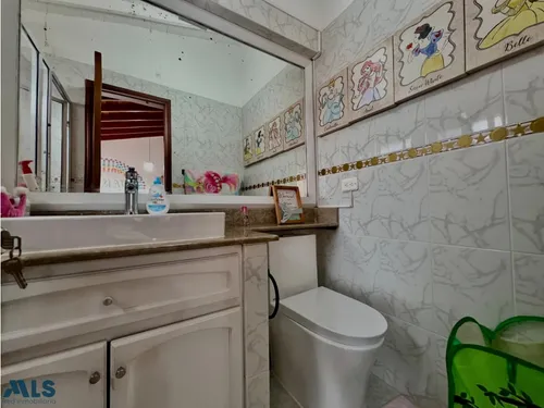 Hermosa Casa En La Loma De Las Brujas(mls#253864)