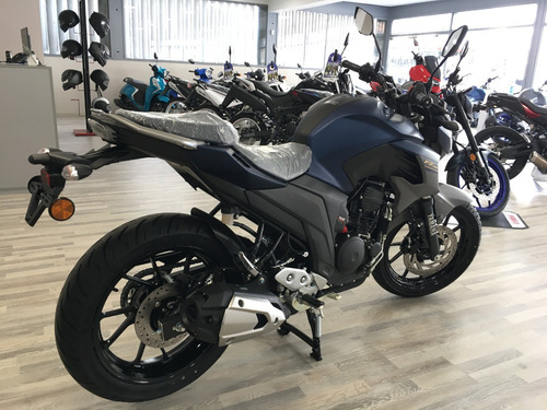 Imagen 4 de 16 de Yamaha Fz 25 Abs 0km Azul O Negra Ahora 12 - Palermo Bikes