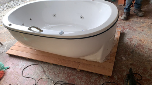 Ofuro Olímpia Completa Hidro Aquecedor E Cromo 1.80cm Branco