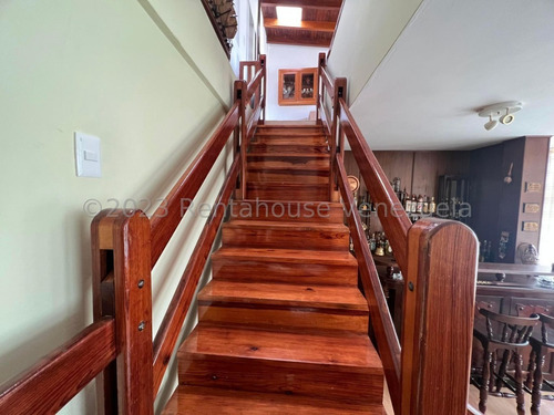 Imagen 6 de 30 de Casa En Venta En Colinas De La California Caracas Pisos De Marmol Vista Al Avila Economicas Muy Conservada Doble Vigilancia Remate 23-18970