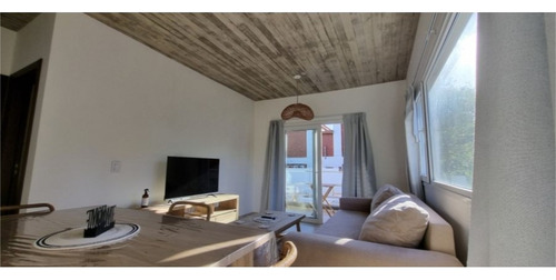 Departamento En Venta 2 Ambientes Con Pileta Y Cochera!