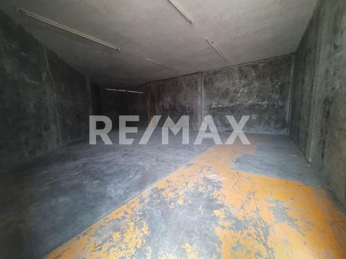 Renta De Bodega Con Patio De Maniobras