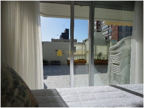 Apartamento En Muy Buena Ubicacion, Cerca Del Puerto De 2 Dor, 2 Baños, Con Amplia Terraza Con Churrasquero. Consulte!!!!!!- Ref: 2034