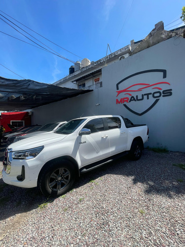 Toyota Hilux Pick-up 2.8 Cd Srv 177cv 4x2 At