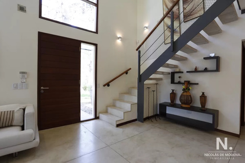Casa Dentro Complejo Solanas Barrio Cerrado