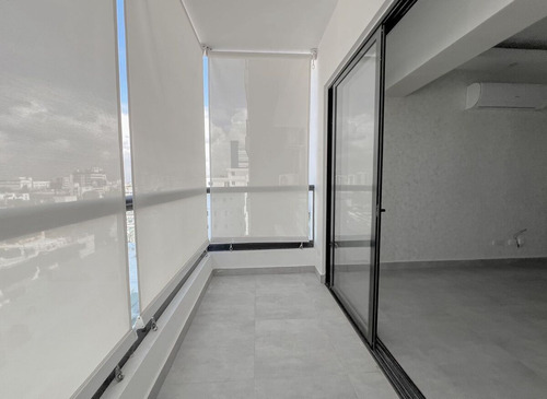 Bella Vista, Apartamento C/l Blanca En Alquiler