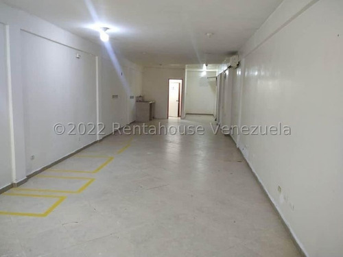 Imagen 7 de 25 de Gustavo Zavala Rentahouse 23-2420