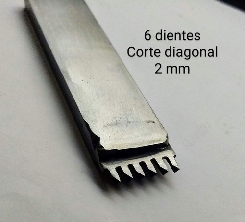 Imagen 4 de 4 de Herramienta Tenedor Marcador Puntadas Cuero 2 Mm 4 Dientes