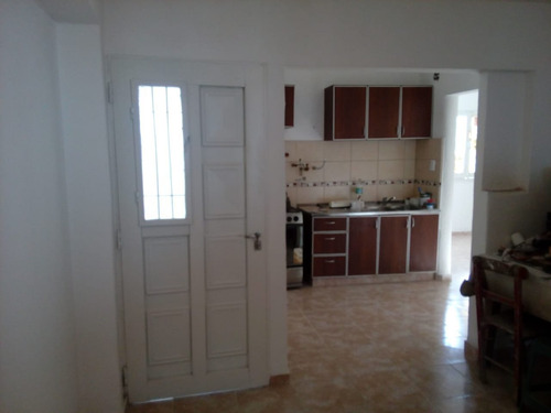 Imagen 13 de 13 de Casa Barrio Residencial América