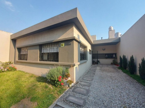 Casa En Venta En Padua - 3 Ambientes - Impecable!!