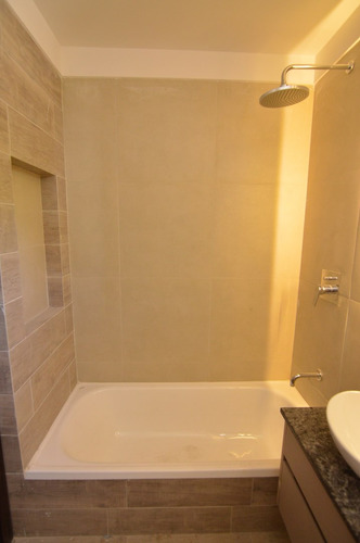 Departamento En Venta En Flores, Capital Federal, Buenos Aires