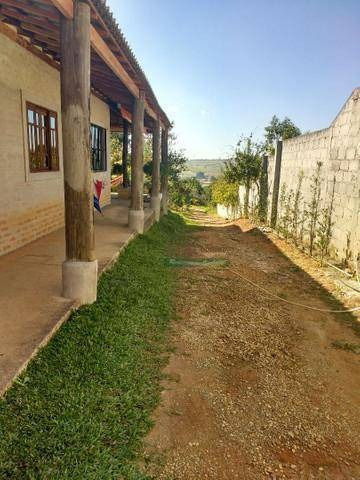 Imagem 11 de 12 de Chácara Com 4 Dormitórios À Venda, 2185 M² Por R$ 775.000,00 - Barreiro - Taubaté/sp - Ch0535