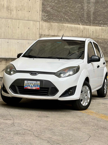 Ford Fiesta Automático