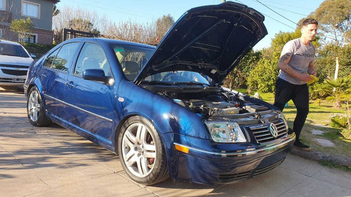 Imagen 3 de 11 de Volkswagen Bora 1.8 T Highline Cu 2005