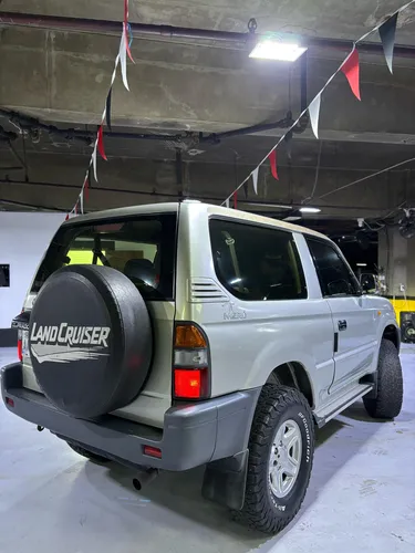 Toyota Meru, Año 2007/4×4.