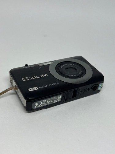 Câmera Digital Casio Exilim 12,1 Mp Hd Ex-z90 Preto (Usado)