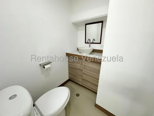 Local En Alquiler - Mls #25-18603