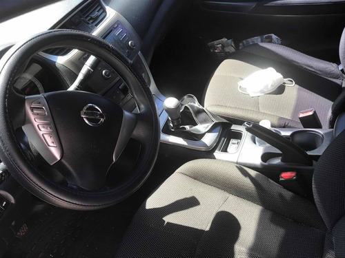 Nissan Sentra 2.0 Advance 2015