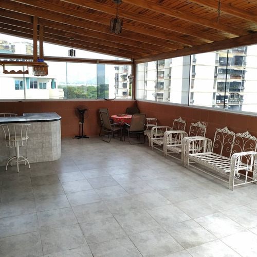 Imagen 16 de 17 de Penthouse En Venta / Urbanizacion San Jacinto Maracay / 04265330106 / 04166437900