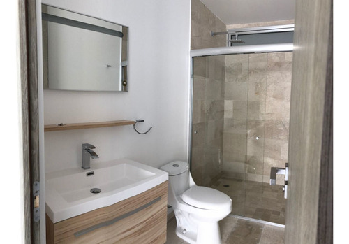 Condominio De 2 Recamaras En La Mejor Zona, Cancun