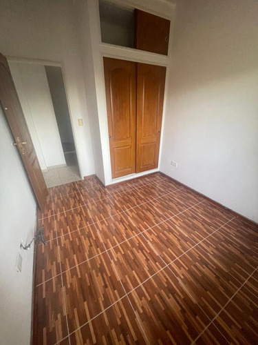 Duplex En Alquiler 4 Ambientes En B° Maria Del Parque