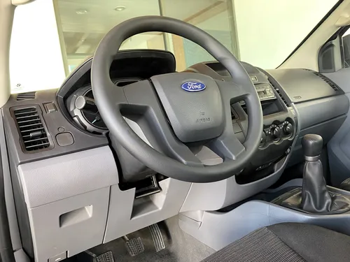 Ford Ranger 2.5 Xl Cabina Doble Mt
