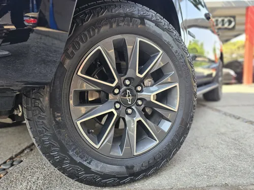 Chevrolet Tahoe 6.2 Z71 4X4 At