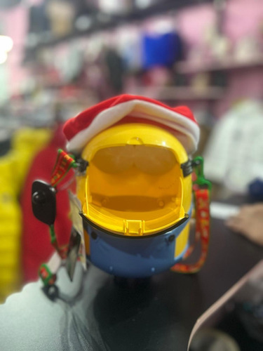 Palomera De Minion De Universal Studios, Edicion Especial Amarillo