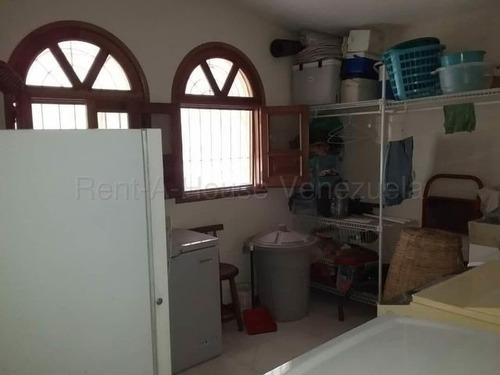 Imagen 26 de 30 de Casa En Venta Zona Este , Barquisimeto, Amplia, Moderna, Conjunto Cerrado. Contacto 0424-5620928 Flex 22-9792 Z10