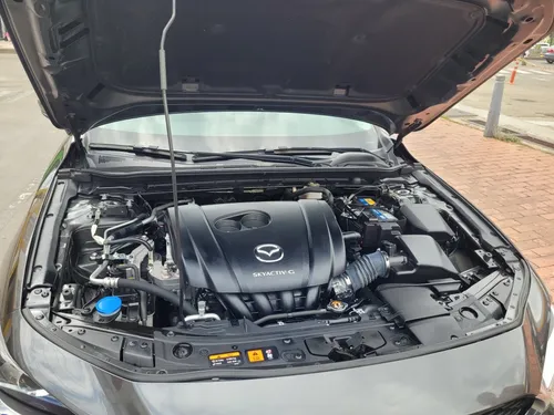 Mazda 3 2.0 Prime