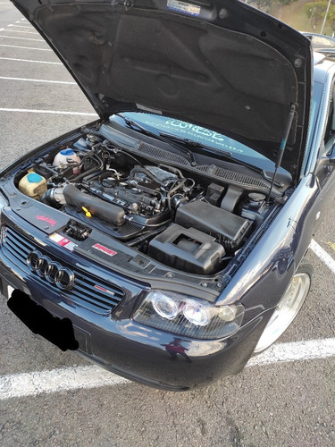 Imagem 2 de 12 de Audi A3 2005 1.8 Turbo Aut. 5p 180 Hp