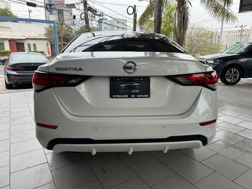 Nissan Sentra 2023