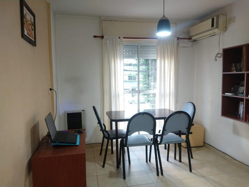 Imagen 2 de 5 de Impecable Departamento En Macrocentro