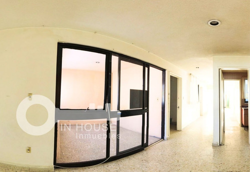 Edificio De Tres Amplios Departamentos En Venta Col. Educación Coyoacán