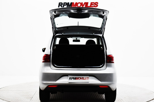 Volkswagen Fox 1.6 Comfortline 5p Mt 2017 Rpm Moviles