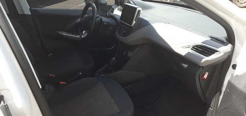 Peugeot 208 2018/2019 2692