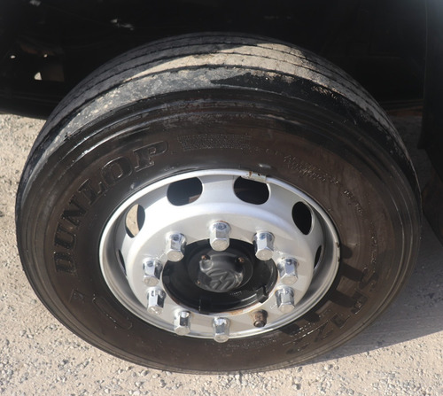 Imagem 7 de 13 de Volkswagen 26.420 6x4 2015 Com 419 Mil Km