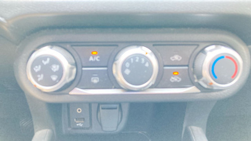 Nissan Versa 1.6 Sense At