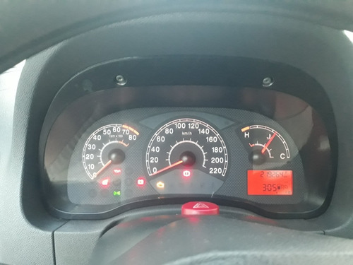 Imagem 6 de 7 de Fiat Siena 2010 1.0 Elx Flex 4p
