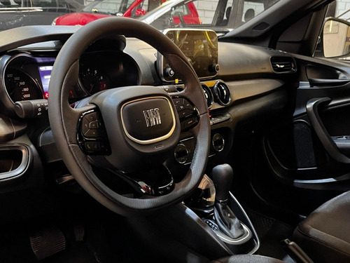 Fiat Cronos DRIVE 1.3 8V Flex Aut.
