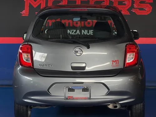 Nissan March 1.6 Advance At