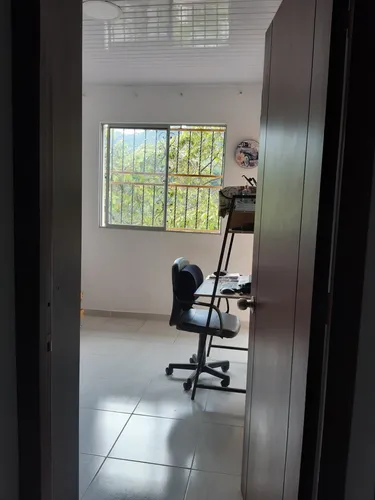 Linda Casa Dúplex Con Vista A Las Montañas Mientras Te Tomas Un Rico Café.