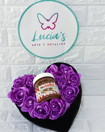 Caja De Corazon Rosas Eternas Y Nutella