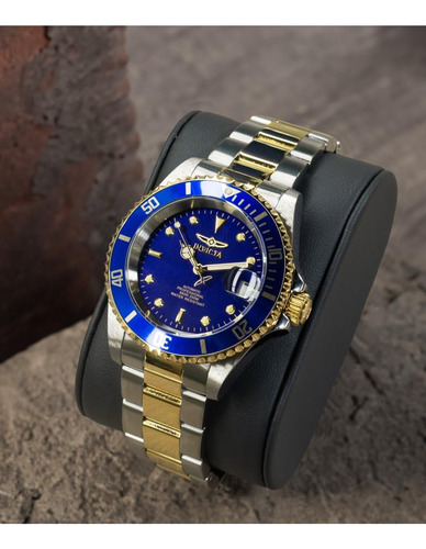 Reloj Automático Invicta Pro Diver Collection Con Forma De M