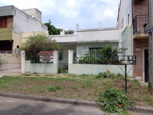 Imagen 15 de 15 de Galvan, Casa En Hermosa Ubicacion
