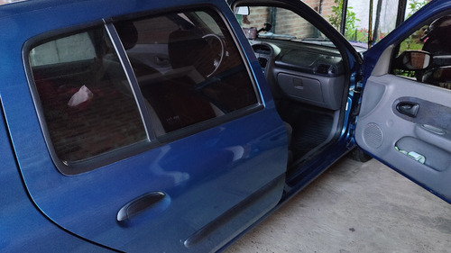 Renault Clio 1.6 Rn Aa