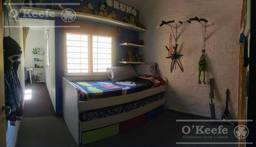 Casa - Quilmes Oeste 4 Ambientes Tipo Dúplex Con Cochera Impecable ! Venta Directa!