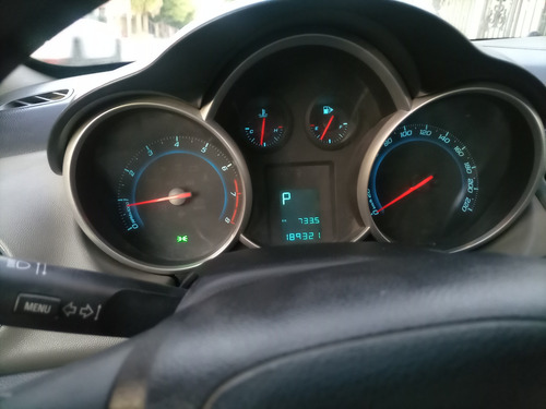 Chevrolet Cruze 1.8 A Ls Aa Cd Mp3 R-16 At