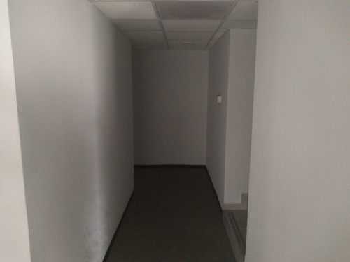 Imagen 27 de 30 de Anzures Oficina Para Una Persona En Penthouse Renta